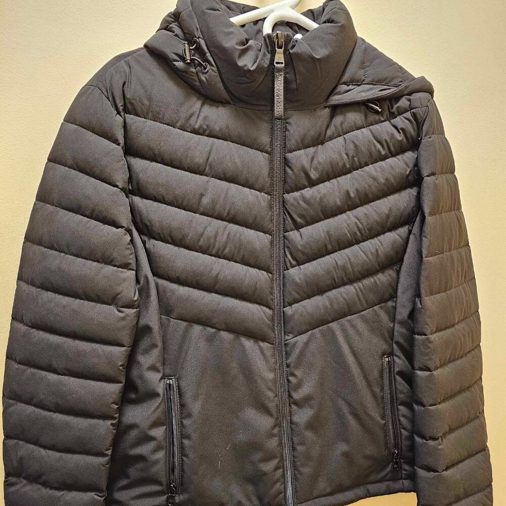 NWOT Calvin Klein Lightweight Hooded Puffer Coat